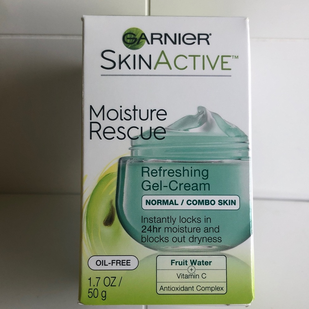 Garnier SkinActive Moisture Rescue Refreshing Gel-Cream Normal/Combo Skin - Picture 2 of 8